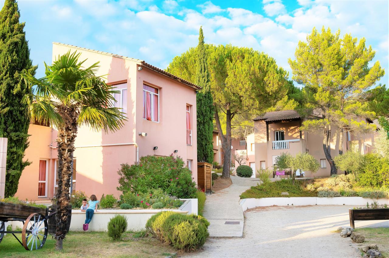 Village Vacances Le Hameau Des Oliviers Vaison-la-Romaine Exterior photo